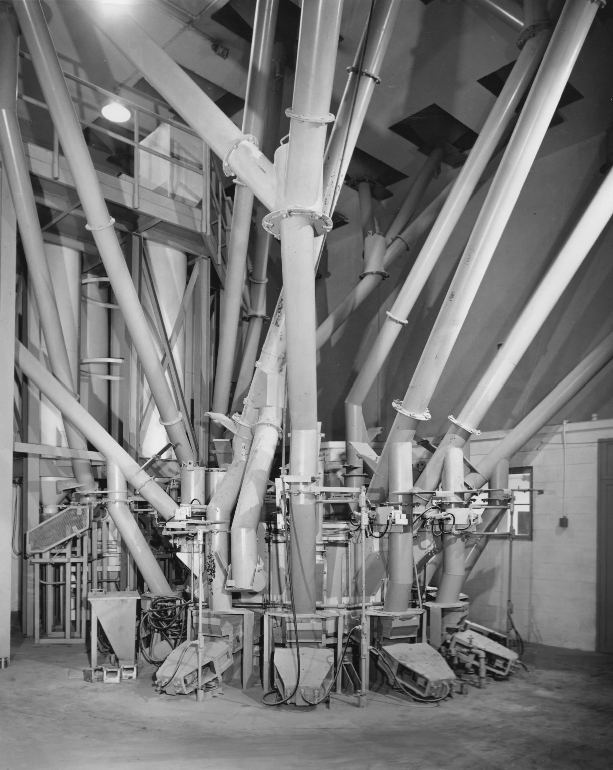 5-Blogs-GlassManufacturingInRochester-O-IBrockportNY_10